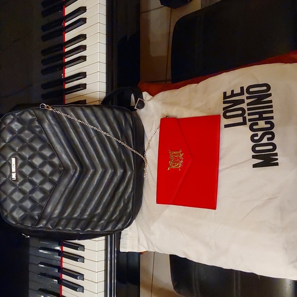 Love Moschino Black Chevron Backpack N Wristlet In Red - Picture 1 of 8